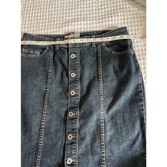 Chicos Platinum button front Jean skirt size large (Chicos 2) - Picture 9 of 10
